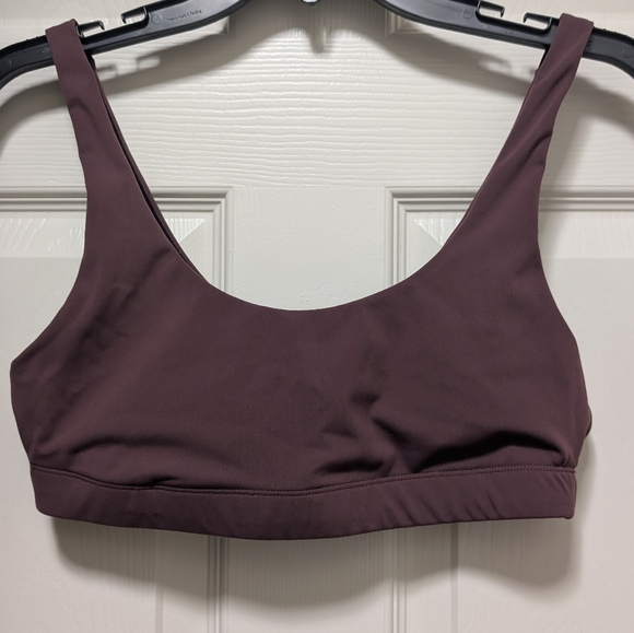 Vuori Daily Bra Medium Support Sports Bra in Fig Size Medium M - Picture 1 of 3